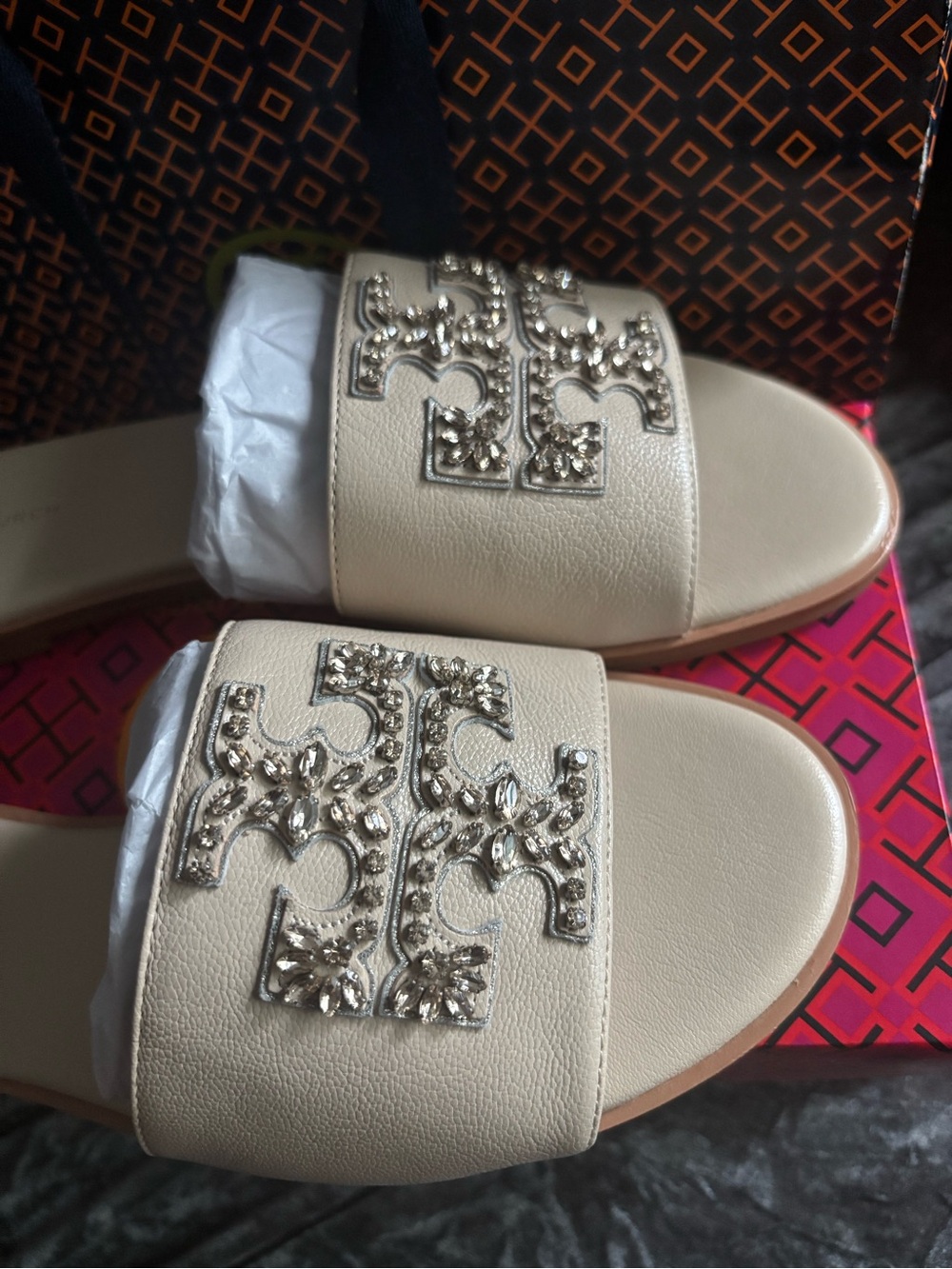 Tory Burch Everly Embellished Slide new in box - Picture 2 of 6